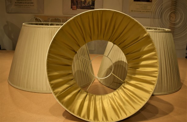 Lampshade with pleated lining
