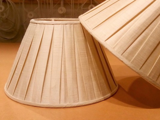 Traditionally made, box pleated lampshades with self-trim